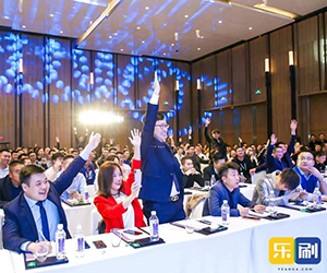 個人pos機怎么用？養(yǎng)卡的方式不能錯